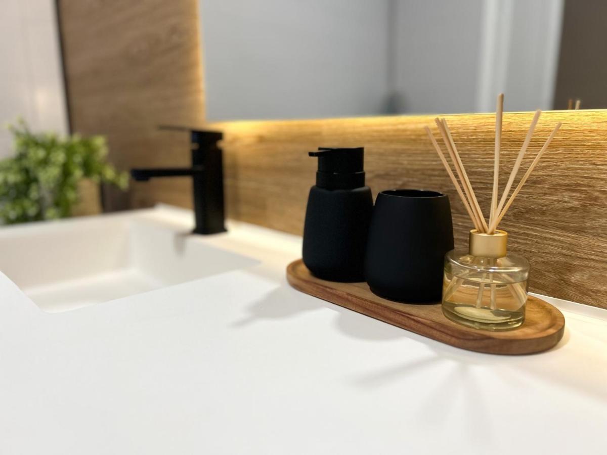 Apartamento Plaza Castilleja de la Cuesta Bagian luar foto