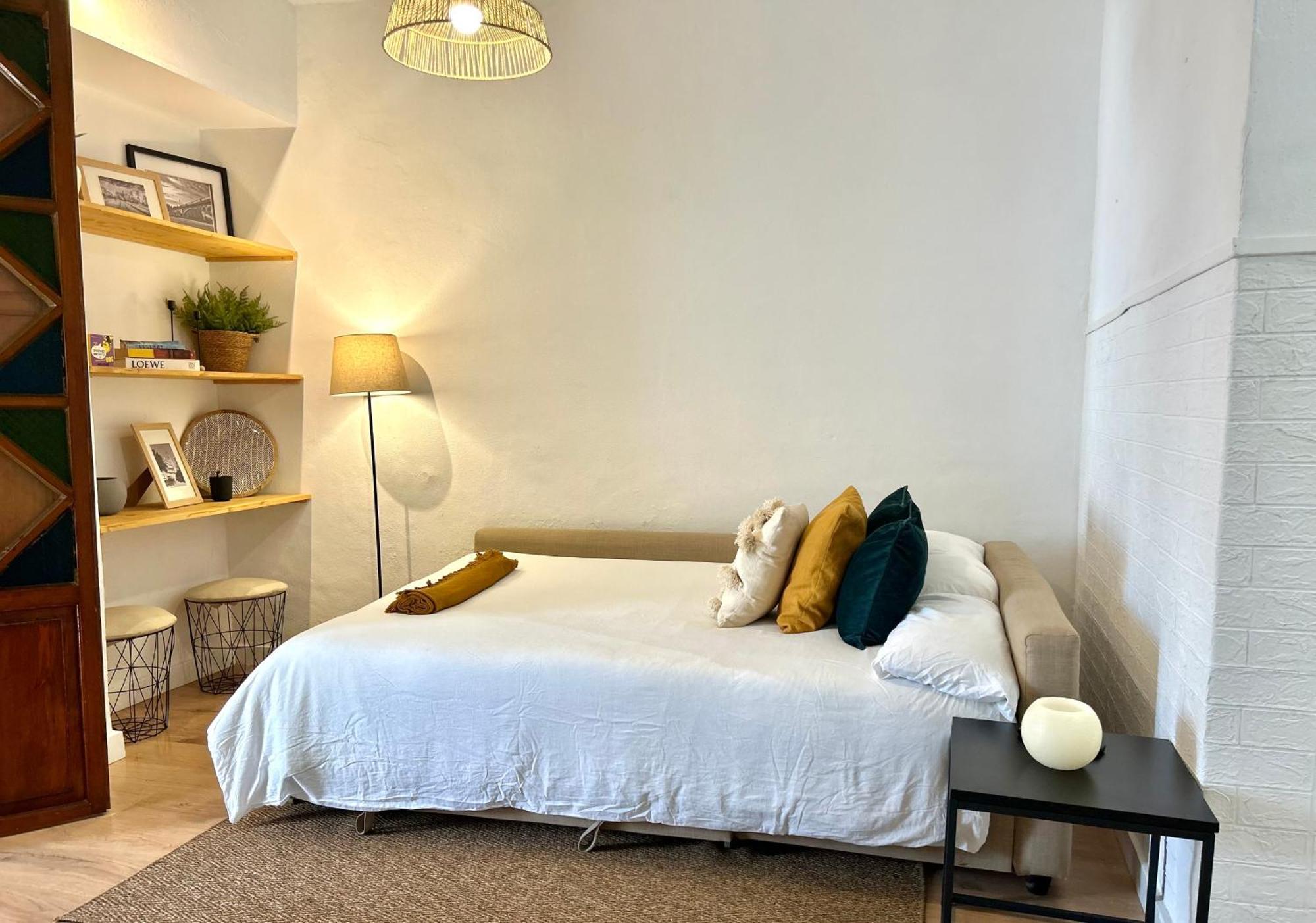 Apartamento Plaza Castilleja de la Cuesta Bagian luar foto